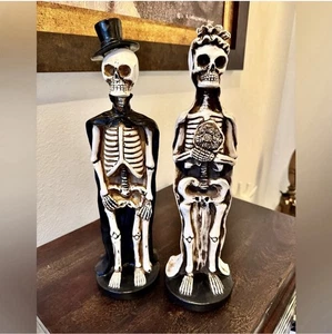 Skelett Bräutigam & Braut Cassie’s Boutique - Bild 1 von 4
