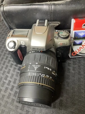 Nikon N65 Camera With Quantaray 28-90 1:3.5-5.6 Macro Lens,bag,additional Flash - Image 1 of 4