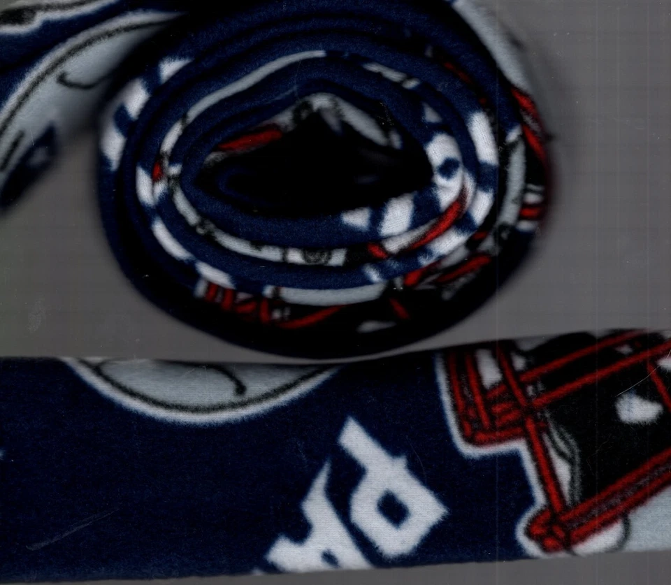 Capa de mangueira isolante CPAP BiPAP poliéster para mangueira de 6-9 pés vermelho branco azul cinza - Imagem 1 de 1