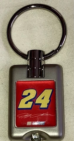 Jeff Gordon #24 NASCAR Flashlight Keychain, NEW Cover