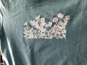 Brand New Embellished Youth Size T-shirt - Picture 1 of 5