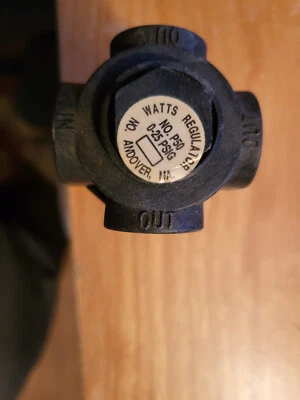 Watts P50 1/4 Inch 2way fluid pressure regulator 0-25psi - Image 1 of 2