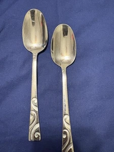 Oneida Stanhope Edelstahl Silberbesteck 7,25" Oval Platz Suppenlöffel 2er Set - Bild 1 von 4