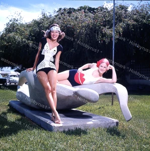 Sexy Swimsuit Fashion Models Vtg Original 120mm Photo Transparency - Picture 1 of 1