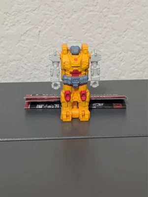 Hasbro Transformers Generations Power of the Primes Alpha Trion Prime Master - Image 1 of 2