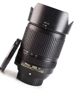 Nikon AF-S 18-140mm f3.5-5.6 G ED VR DX Zoom Lens Front & Rear Cap & Hood DLSR - Picture 1 of 16