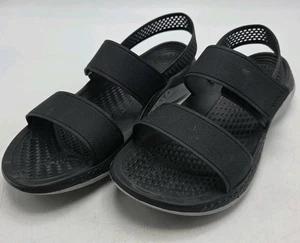 Sandalia para mujer Crocs LiteRide 360 negra talla 6  - Imagen 1 de 8