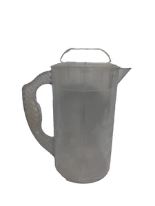 The Pampered Chef 2 Quarts Quick Stir Drink Pitcher Polka Dot Pattern #2271 - Picture 1 of 10