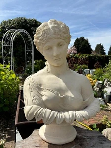Bust of Female Garden Ornament - Picture 1 of 6