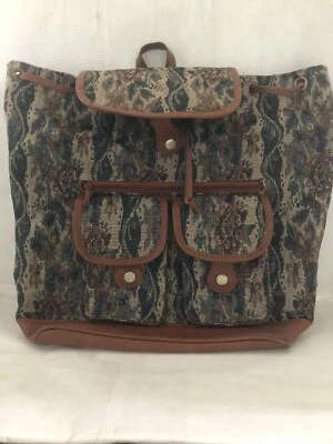 Mochila/cartera de confeti bolsa de tapiz de Bazaar LTD Foto 1 de 4