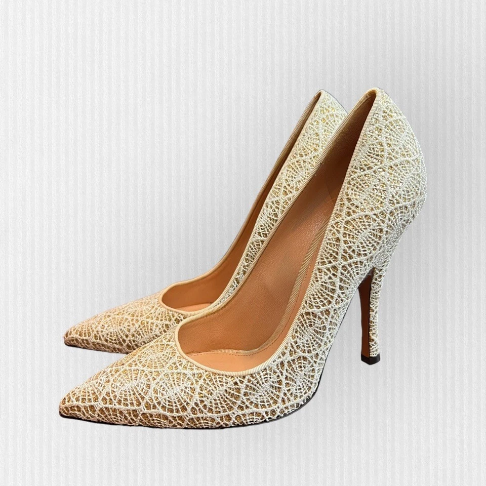 Palter DeLiso Kiss Ivory Heirloom Lace Gold Glitter Pump Size Italy 37 US 6.5 - Image 1 of 4