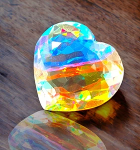 Quarzo mistico taglio cuore 26,45 ct certificato pietra preziosa sfusa creata in laboratorio AG135 - Foto 1 di 4
