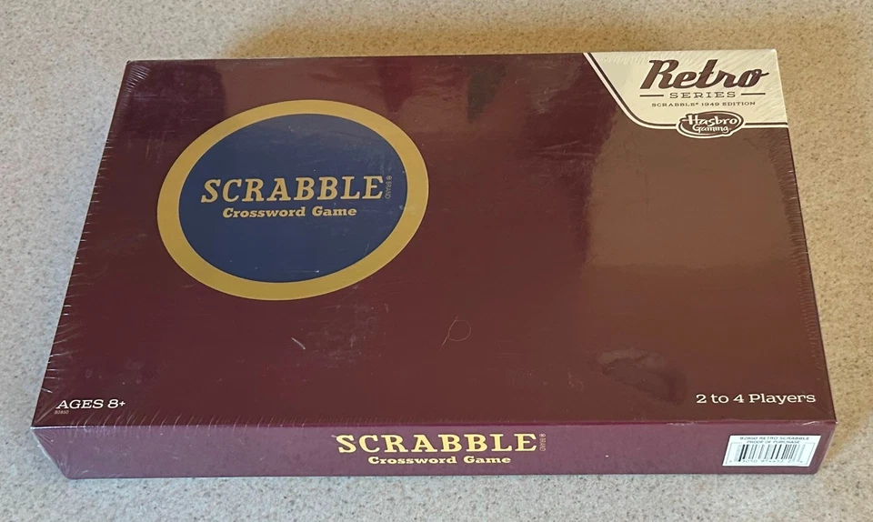 Hasbro Retro Series Scrabble 1949 Edition Game (B2850).