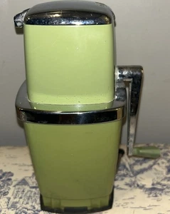 Vintage Sears Swing Away Ice Crusher Manual Crank Avocado Green Chrome MCM Bar - Picture 1 of 8