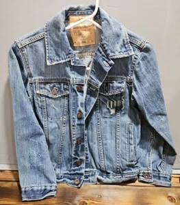 Vintage Old Navy Jean Jacket SIZE MEDIUM - Picture 1 of 5