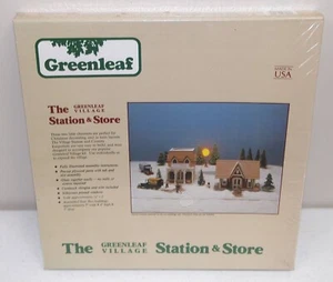 Neu!! NOS!! Vintage 1987 Greenleaf Village "The Station & Store" Modellbausatz #8025 USA - Bild 1 von 4