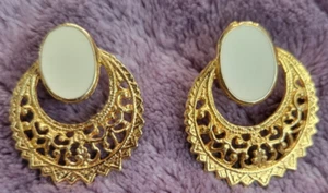 Pendientes llamadores puerta tono dorado para mujer - Imagen 1 de 2