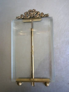 Cadre photo St Louis XVI décor Ruban Métal doré Verre biseauté Vue 17x11 - Picture 1 of 8