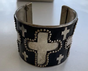Vintage Silver Cuff Bracelet Cross Religious Handmade Sz 7-7.5” Bohemian Western - Picture 1 of 11