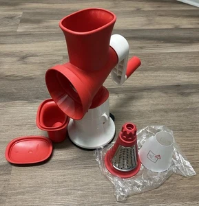 Tupperware Fusion Master System Shredder Grater Accessory, Base & 2 Cone Attchmt - Picture 1 of 13