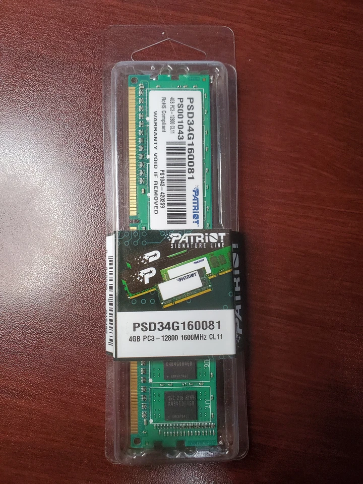 Patriot Signature 4GB DDR3 PC3-12800 (1600MHz) CL11 DIMM Memory PSD34G160081 - Image 1 of 1