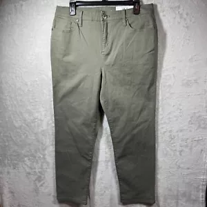 Style & Co. NEW Womens Pants Sz 14P Olive Green Straight Leg High Rise Stretch - Picture 1 of 13