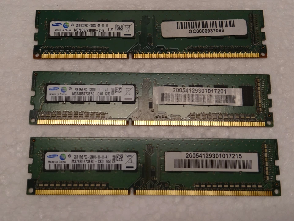 Arbeitsspeicher Samsung 3x2GB 2x M378b5773EBO 1x M378b5773DHO PC-557 - Bild 1 von 4