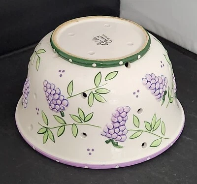 Colador de bayas moteadas Bella Casa by Ganz patrón de uva Foto 1 de 4