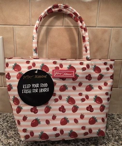 Borsa pranzo Betsey Johnson nuova con etichette rosa righe fragola isolata cerniera - Foto 1 di 3