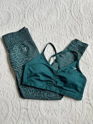 Conjunto de leggings e sutiã Gymshark Adapt animal azul-petróleo médio - Imagem 1 de 3