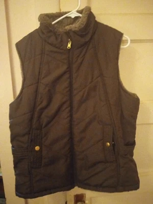 KC Collections Women's Size XL Brown Fuzzy Lined Vest - Image 1 of 4