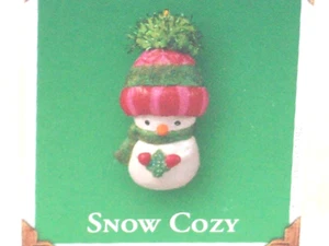 Hallmark 2004 Snow Cozy 3rd - miniatura - nuevo en caja - Imagen 1 de 9
