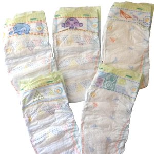 Pampers Cruisers Size 7 *SAMPLE* of 5 diapers- different designs! - Picture 1 of 4