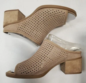 Koolaburra by UGG Izzel Size 5.5 Perforated Nude Suede Peep Toe Mule (F8C-2159) - Picture 1 of 10