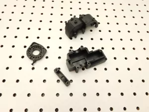 Caja de cambios central Kyosho Mad Wagon VE 1/10 montaje en motor KB002 - Imagen 1 de 1