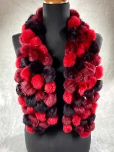 Bufanda de piel de conejo rojo pompón bolas invierno suave cálido acogedor moda para mujer - Imagen 1 de 7