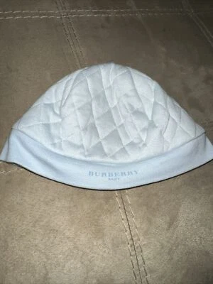 Sombrero de bebé Burberry azul  Foto 1 de 4