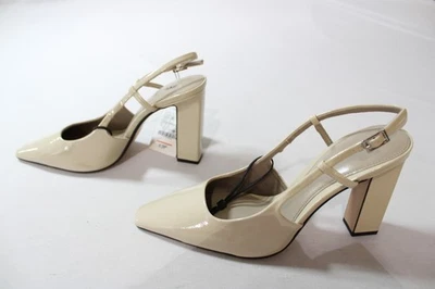 Tacones Zara para mujer con acabado de charol AC2 blanco roto EE. UU.: 9 UE: 40 Reino Unido: 7  Foto 1 de 4