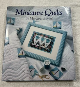 Miniature Quilts Margaret Boyles Hardcover Crib Doll Wall Hanging Christmas 1995 - Imagen 1 de 10