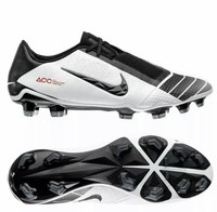 black nike phantom venom