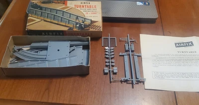 TOCADISCOS AIRFIX Nº 302 calibre ho y oo piezas nuevas todavía en árbol Foto 1 de 4