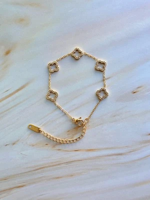 Pulsera Trébol Hoja 18k Oro Delicada Buena Suerte Regalos de Cumpleaños para Mujer Foto 1 de 4
