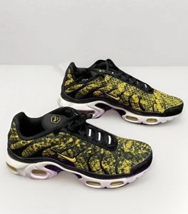 Nike Women’s Air Max Plus CT1555-001 Speed Black Yellow-White Size 8.5 - Picture 1 of 10