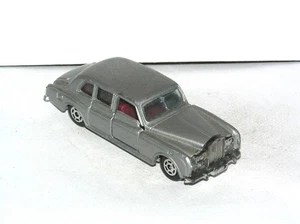 Vintage Yatming Rolls Royce Phantom **RED LIGHT SPECIAL** - Picture 1 of 2