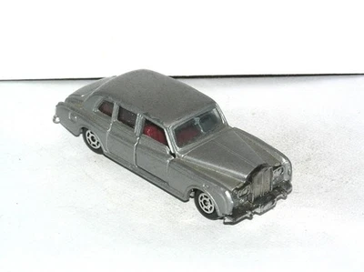 Vintage Yatming Rolls Royce Phantom **RED LIGHT SPECIAL** - Image 1 of 2