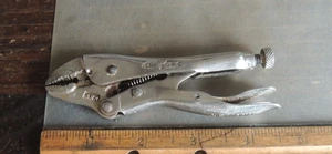 Vtg. 4-1/2" Petersen Mfg Co Vise Grip MODEL No 4WR Curved Jaw Locking Pliers USA - Picture 1 of 14