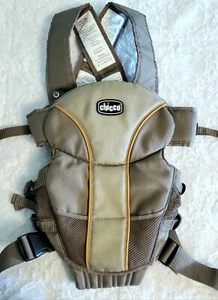 Portabebés Chicco Delantero/Trasero Suave 7.5-25 lb Marrón/Tostado/Naranja Usado en Excelente Condición - Imagen 1 de 4