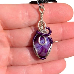 Joyería colgante de ágata de encaje loco púrpura envuelto en alambre de plata de ley 925 - Imagen 1 de 10