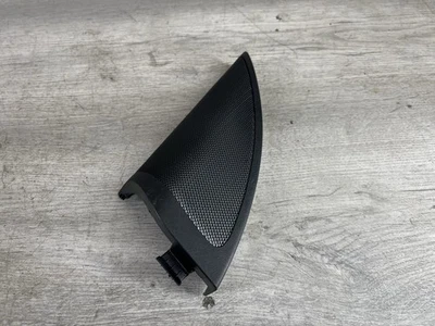 MERCEDES ML GLE W166 DOOR TWEETER SPEAKER & TRIM FRONT LEFT SIDE A1667200144 - Image 1 of 4