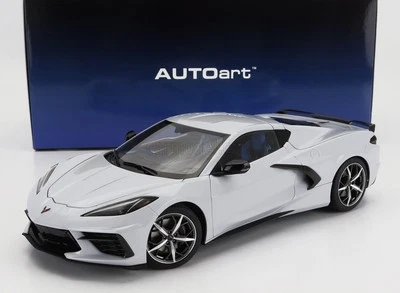 MODELLINO AUTO STATICO AUTOART CHEVROLET CORVETTE C8 Z51 SPIDER 2020 GRIGIO 1/18 - Immagine 1 di 4